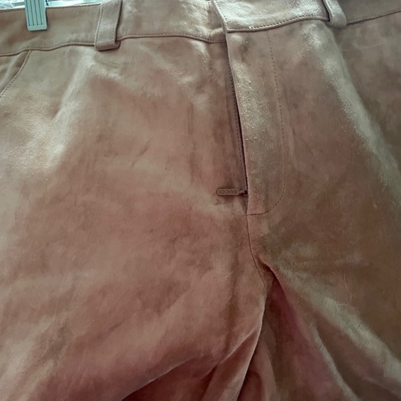 Gucci auth. beige/tan suede pants, EU 42/US 6; one factory flaw, EUC, NWT. - Picture 6 of 6